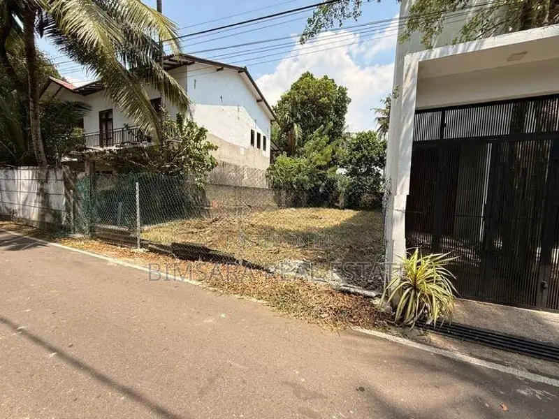 10 Perch Residential Land for Sale in Kadawatha - Kirillawala | SL1479