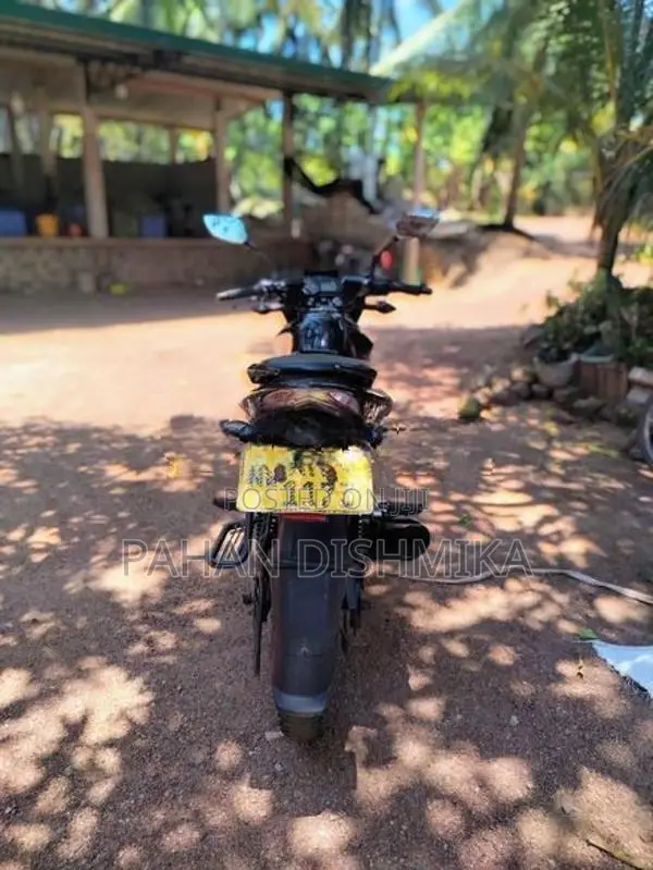 Bajaj Pulsar 135 LS 2011