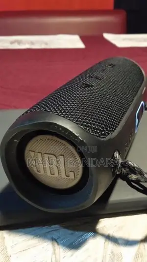 JBL Flip 5 Speaker