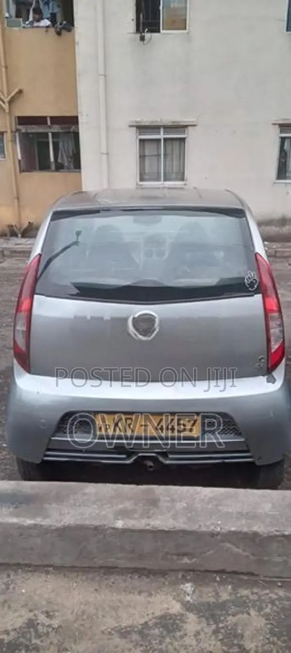 Tata Nano 2011