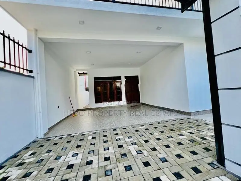 NSA2603-003 - Modern House for Sale in Athurugiriya