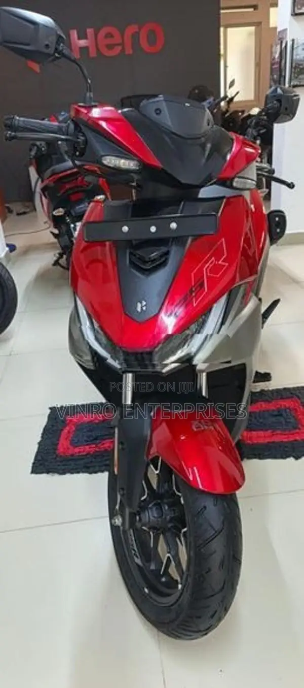 Hero XOOM 125R 2026