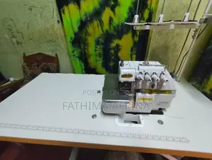 Siruba Overlock Machine