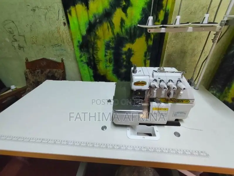 Siruba Overlock Machine