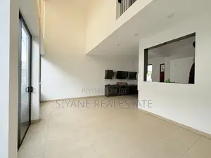 Luxury Home for Sale in Kesbewa