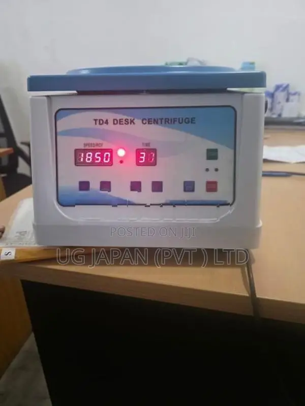 Digital Centrifuge 8 Bucket