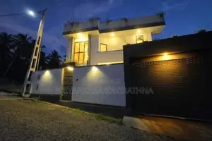 Brand New Mordern 2 Storied House in Diyagama