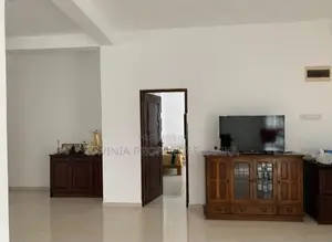 Luxury House for Sale – Jayanthipura, Battaramulla - ISU008H