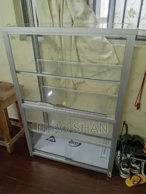 Phone Display Case