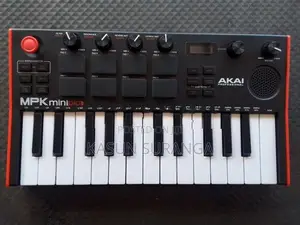 Akai Midi Keyboard