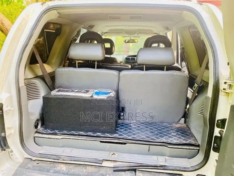 Suzuki Escudo 2001