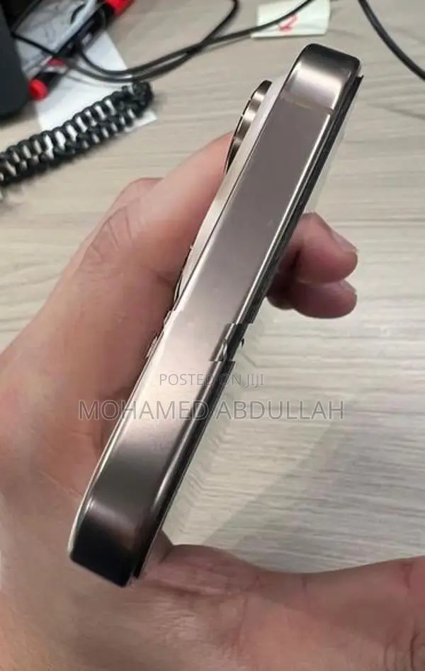 Apple iPhone 16 Pro Max (Used)