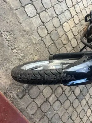 Bajaj Platina 100 ES 2018