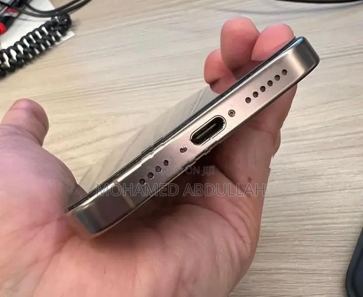 Apple iPhone 16 Pro Max (Used)