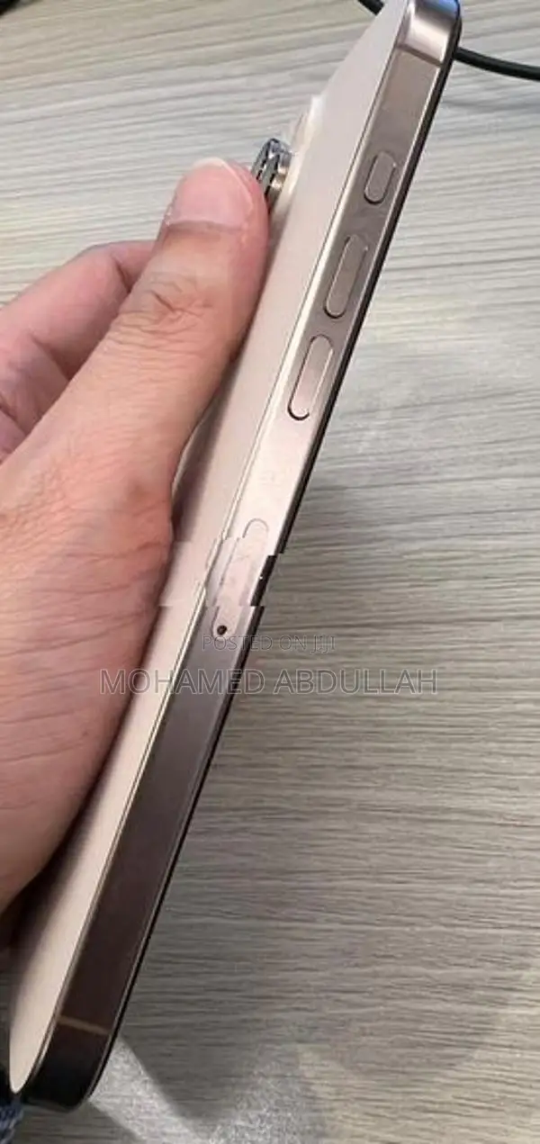 Apple iPhone 16 Pro Max (Used)