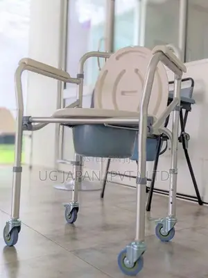 Commode Chair With Wheel
