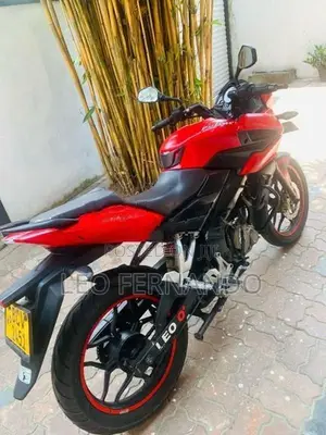 Bajaj Pulsar AS 150 2015