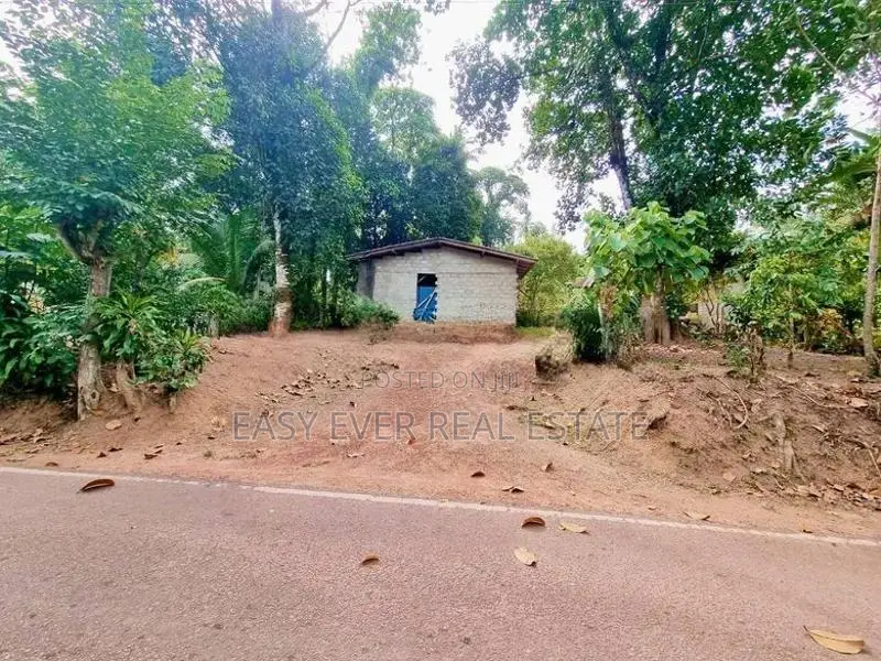 Land for Sale in Yakkala