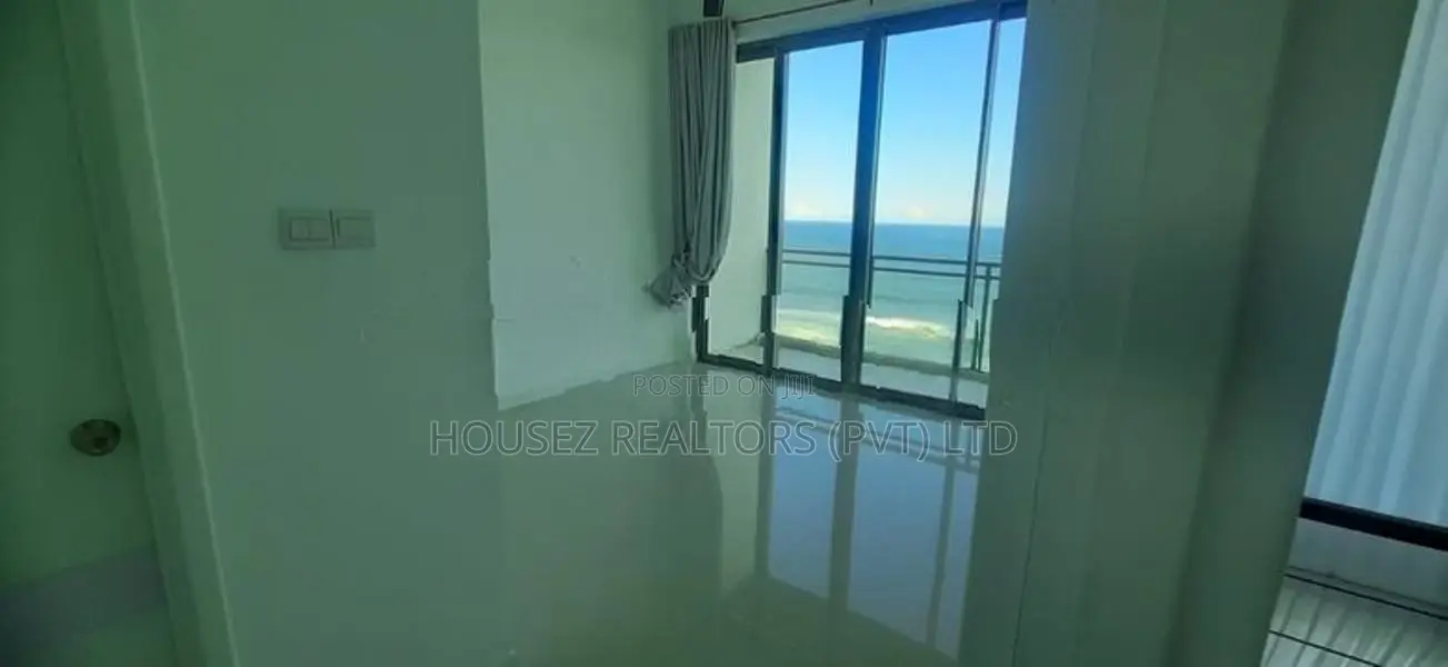 Luxury Oceanfront apartment for Rent in Galle