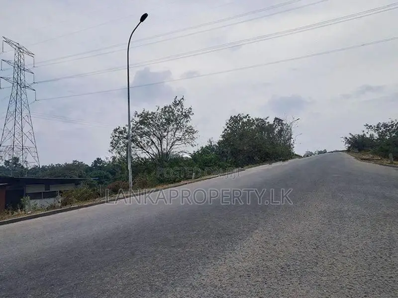 Land for Sale Ja Ela