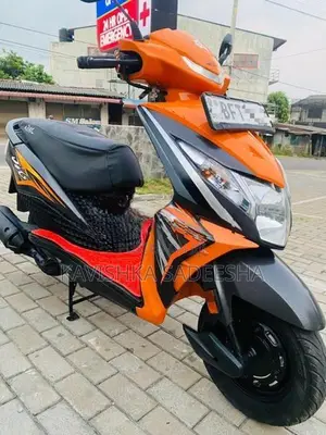 Honda Dio 2017