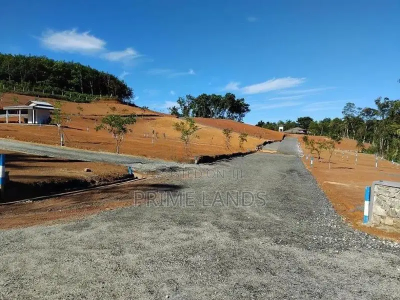 පදිංචියට හොඳ බිම් කොටස් කලුතර