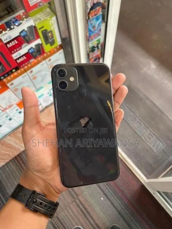 Apple iPhone 11 (Used)