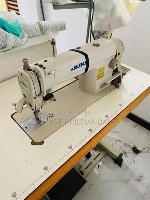 Juki DDL 8500 machne