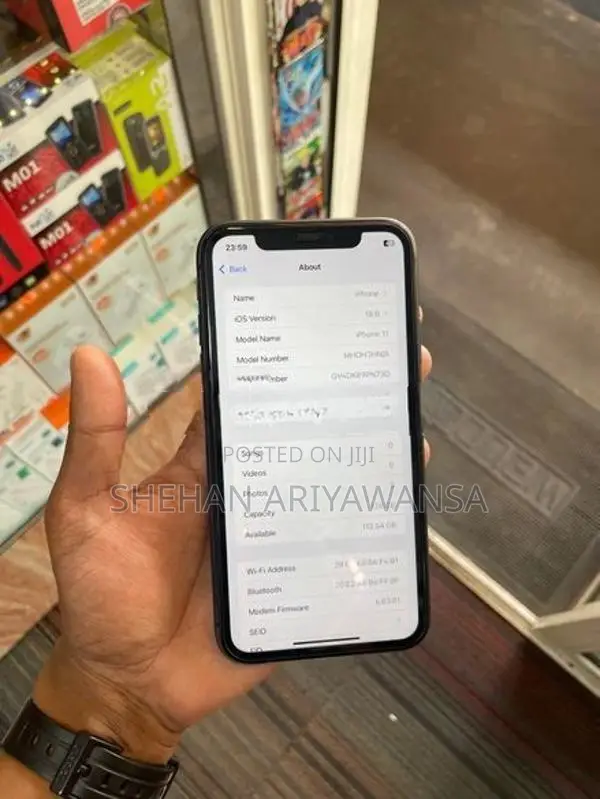 Apple iPhone 11 (Used)