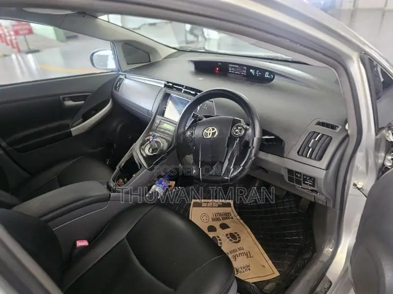 Toyota Prius 3rd Generation 2011