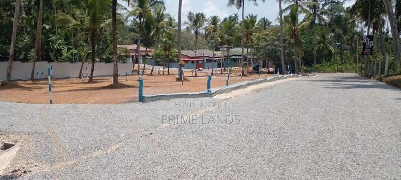 Lands for Sale in Kadawatha