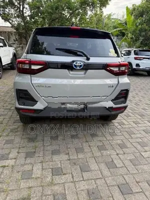 Toyota Raize Z Hybrid 2026