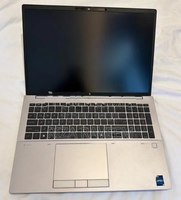 HP ZBOOK Fury 16 G11