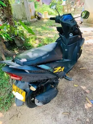 Yamaha RayZR 2017