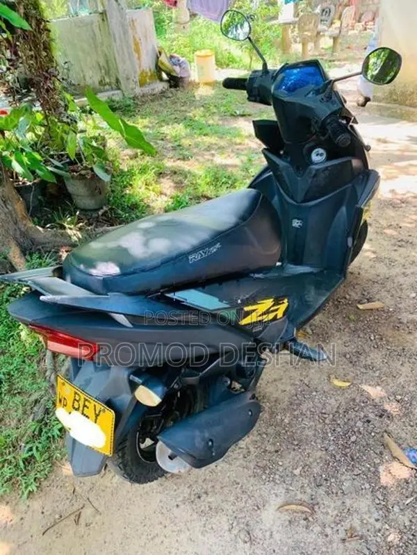 Yamaha RayZR 2017