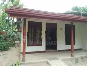 House with Land for Sale in Gampaha