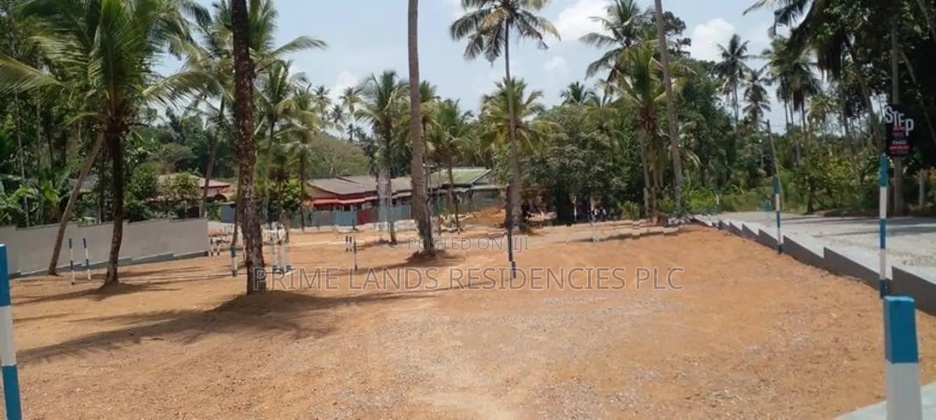 Land for sale in kadawatha
