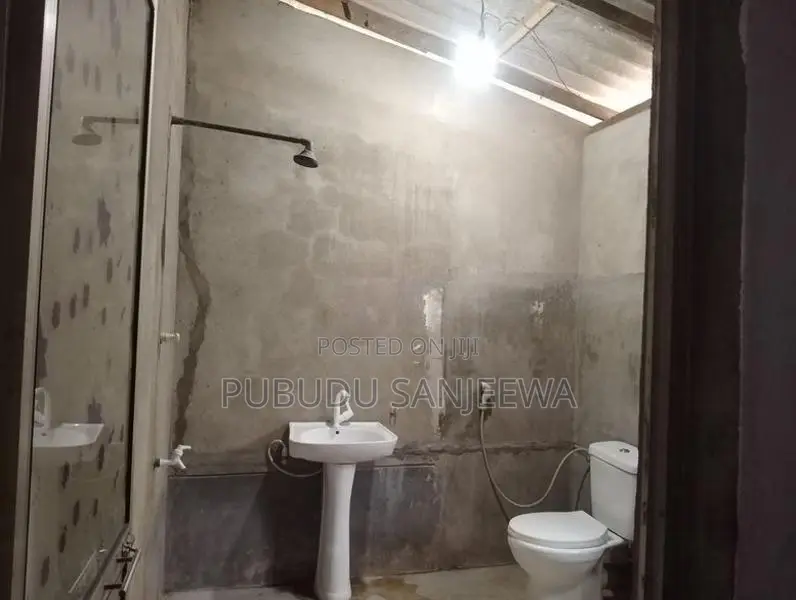 House with Land for Sale in Gampaha