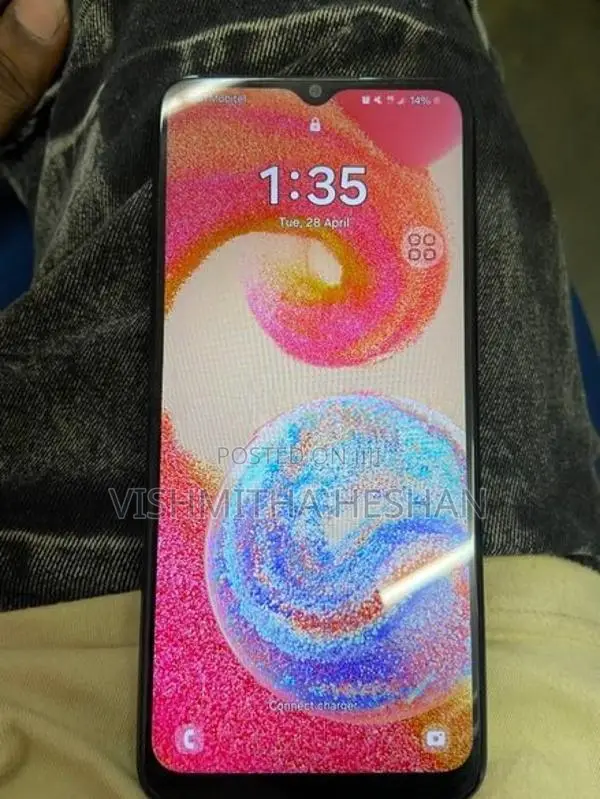 Samsung Galaxy A04e (Used)