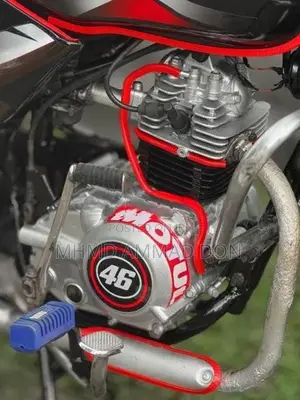 Bajaj CT100 2005