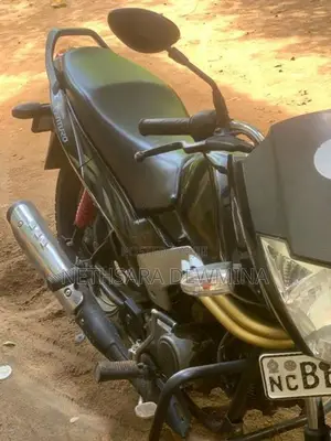 Mahindra Centuro 2014