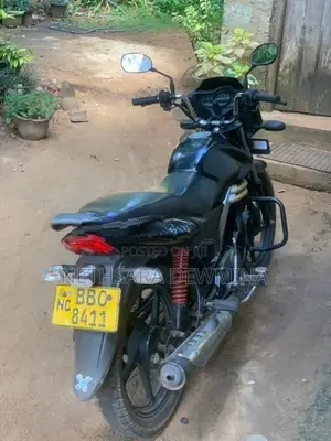 Mahindra Centuro 2014