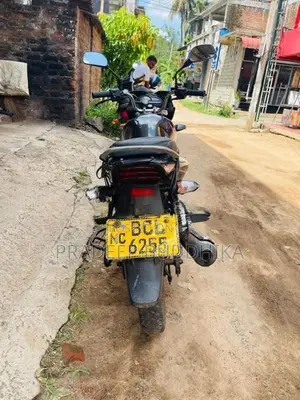 Bajaj Discover 2015