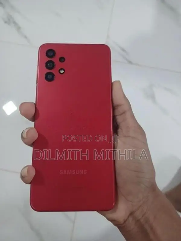 Samsung Galaxy A32 5G 128GB (Used)
