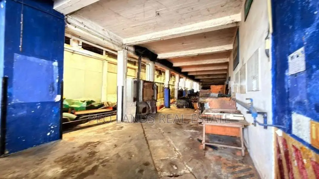 (DC973) Factory with 289.5 Perch Land for Sale in Elakanda