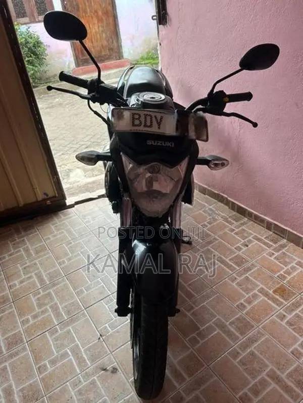 Suzuki Gixxer 2016