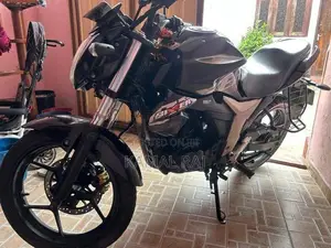 Suzuki Gixxer 2016