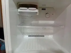 LG 219L Refrigerator