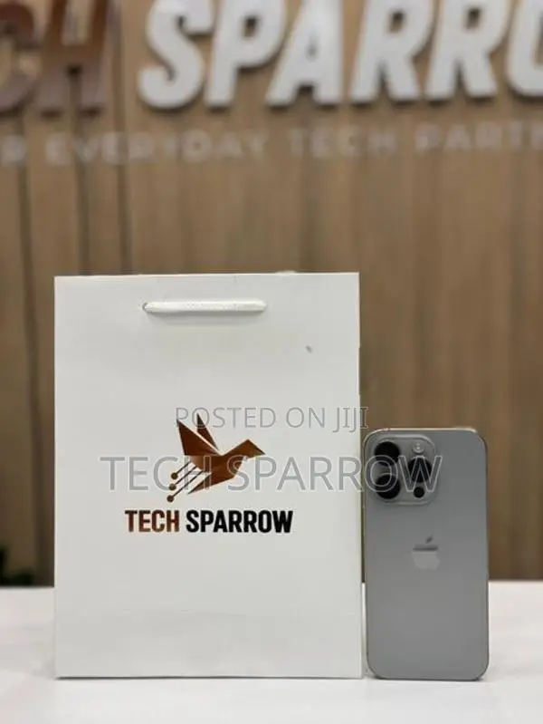 Apple iPhone 15 Pro Max 256GB (Used)