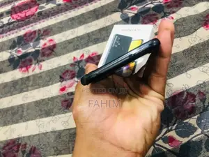 Samsung Galaxy A72 (Used)